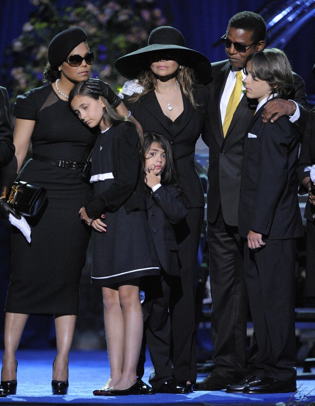 Paris Jackson completa 18 anos. Relembre fotos da única filha do rei do pop, Michael Jackson (Foto: AKM/ Getty/ X-17)