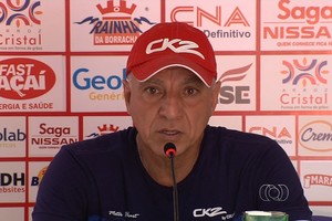 Márcio Fernandes - técnico do Vila Nova (Foto: Reprodução / TV Anhanguera)