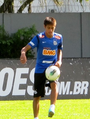 neymar santos treino (Foto: Marcelo Hazan / Globoesporte.com)