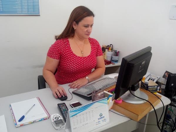 A gerente de Recursos Humanos e Responsabilidade Social da TV Grande Rio, Marli Ruys. (Foto: Gabriela Canário)