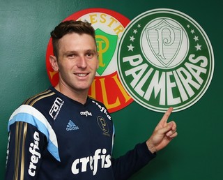 Reforço manda recado em alemão para a torcida do Palmeiras; assista