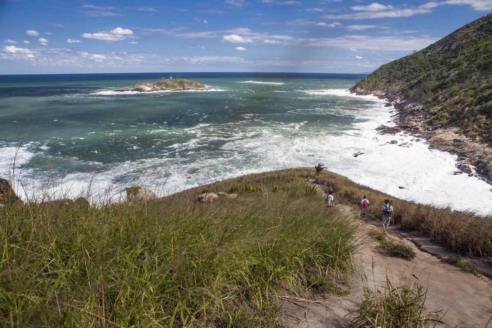 Praias selvagens ao lado de Grumari estão em um dos extremos do roteiro (Foto: Rafael Duarte/Divulgação)