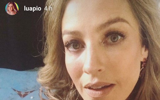 Luana Piovani Posa Para Ensaio De Lingerie Mostra Bastidores Quem Quem News