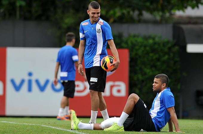 Alison Paulo Henrique Santos (Foto: Ivan Storti/Divulgação Santos FC)