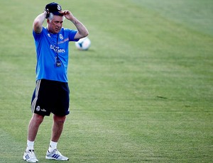 Carlo ancelotti real madrid treino (Foto: Agência Reuters)