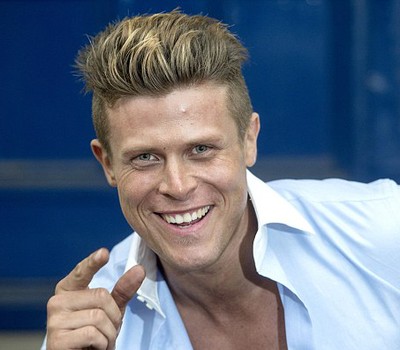Matt Dunford - além de stripper, personal e modelo, pode entrar no ramo da autoajuda (Foto: Ben Stevens/Barcrott Media/Reprodução Daily Mail)