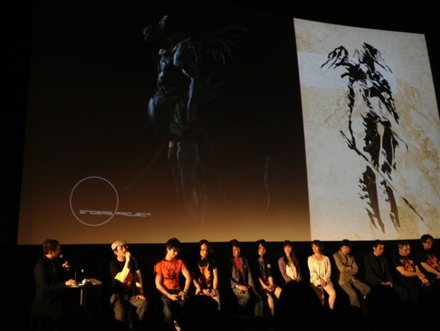 Kojima e equipe anunciam novo 'Zone of the Enders' (Foto: Divulgação)