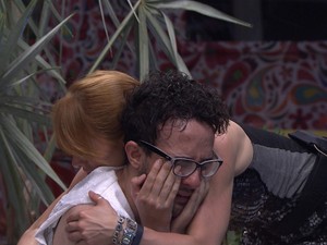 BBB às 00h34m do dia 19/01. (Foto: Big Brother Brasil) BBB às 00h34m do dia 19/01. (Foto: Big Brother Brasil)