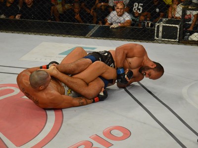 Cassio Jacaré x Ronny Markes; Shooto (Foto: Felipe Fiorito)