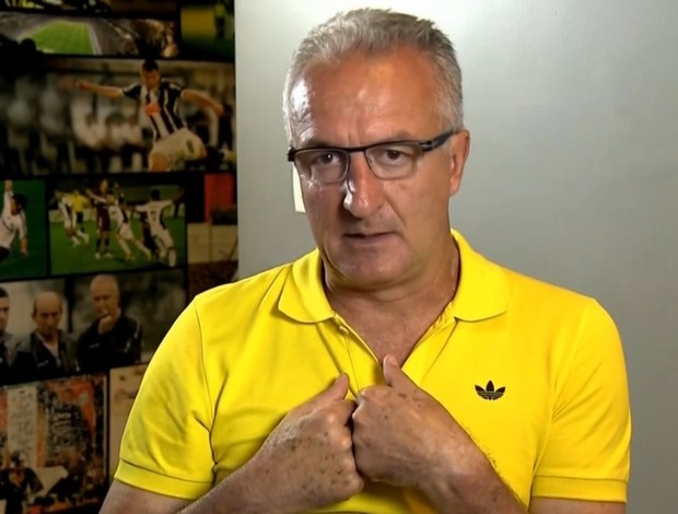 Dorival lamenta saída do Palmeiras e diz que já planejava temporada 2015