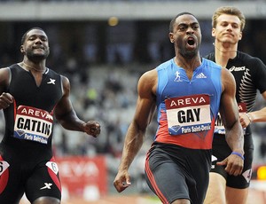Tyson Gay comemora vitória de atletismo 100m na Franã (Foto: EFE)