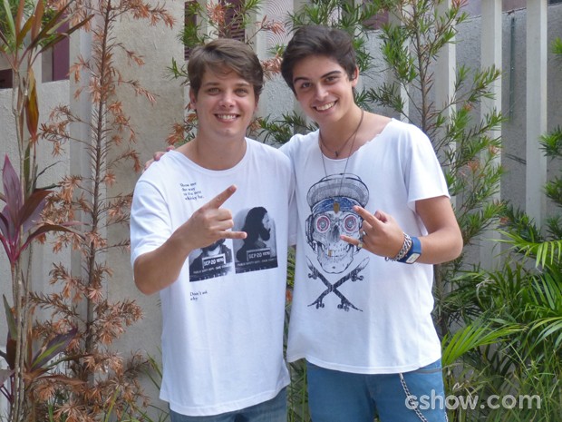 Daniel e Lucca no intervalo das gravações (Foto: Malhação / Tv Globo)