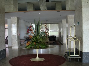 Hall de entrada do hotel Saint Peter, em Brasília (Foto: Vianey Bentes/TV Globo)