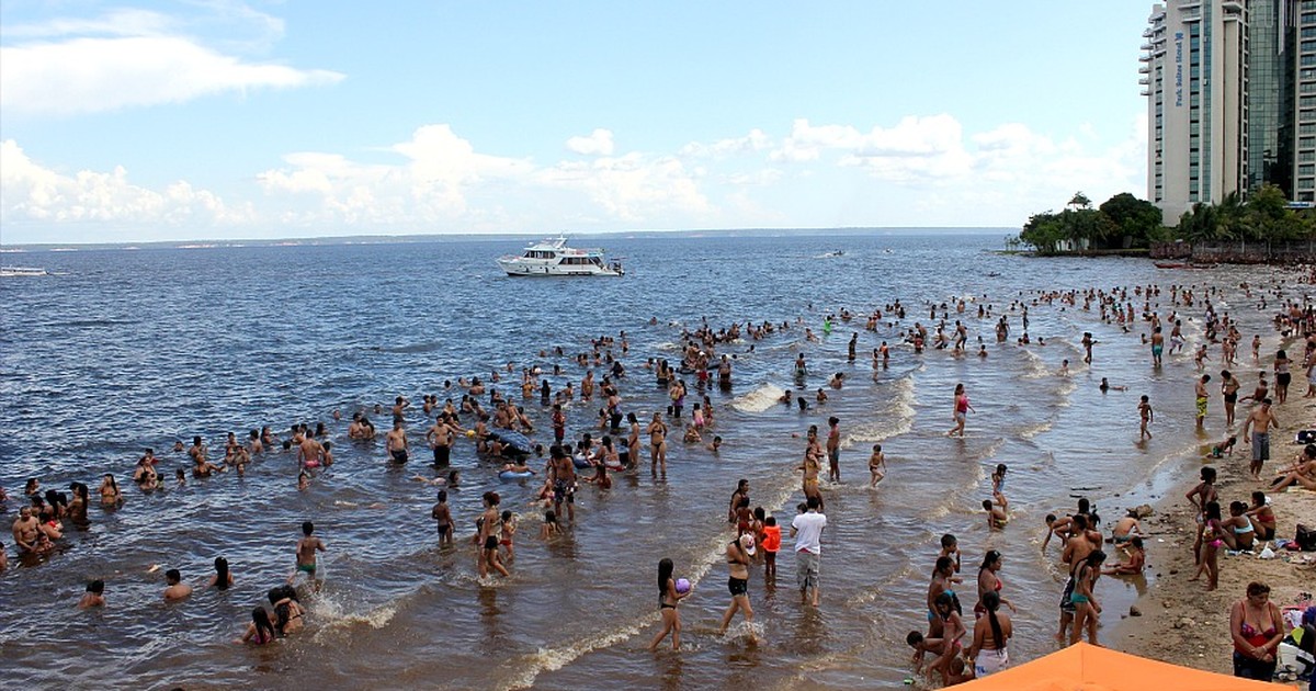 G1 Universitário morre afogado na Praia da Ponta Negra em Manaus