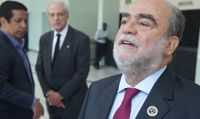 Delfim Pádua Peixoto, presidente da Federação Catarinense de Futebol (Foto: Daniel Mundim)