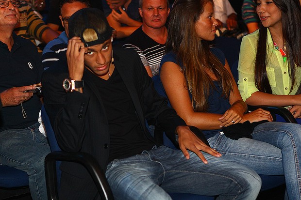 Neymar no programa do Jô (Foto: Iwi Onodero / EGO) Neymar no programa do Jô (Foto: Iwi Onodero / EGO)