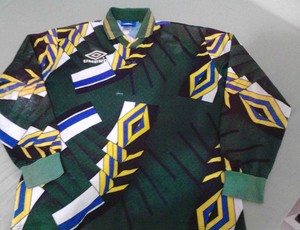 Muriel guarda camisa de Taffarel como um troféu em casa (Foto: Arquivo pessoal) Muriel guarda camisa de Taffarel como um troféu em casa (Foto: Arquivo pessoal)