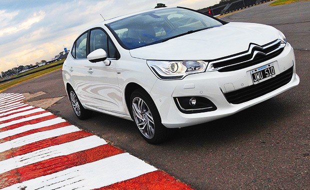 Citroën C4 Lounge (Foto: Oswaldo Palermo/Autoesporte)