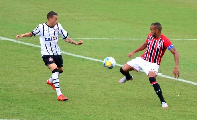 Corinthians São Paulo Sub-20 TR São José Martins Pereira (Foto: Danilo Sardinha/GloboEsporte.com)