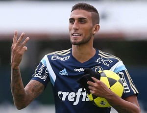 Artilheiro no Paulista, Rafael Marques pode virar 