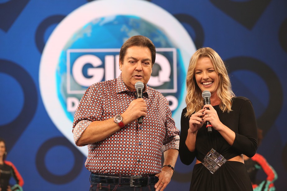 Ju Valcézia participa de corrida cheia de lama em Rondônia