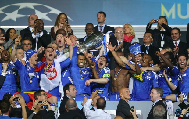 Chelsea taça Liga dos Campeões (Foto: Getty Images)