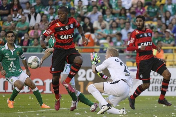 Flamengo joga em casa após perder para o León no México (Foto: EFE/globoesporte.com)