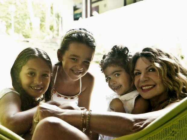 Mãe das três Marias, Elba diz que adotar é ato de amor (Foto: Arquivo pessoal)