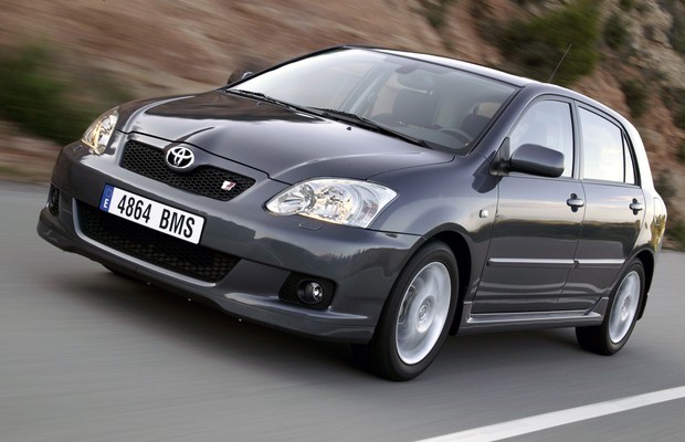 Toyota Corolla 2004 (Foto: Divulgação)