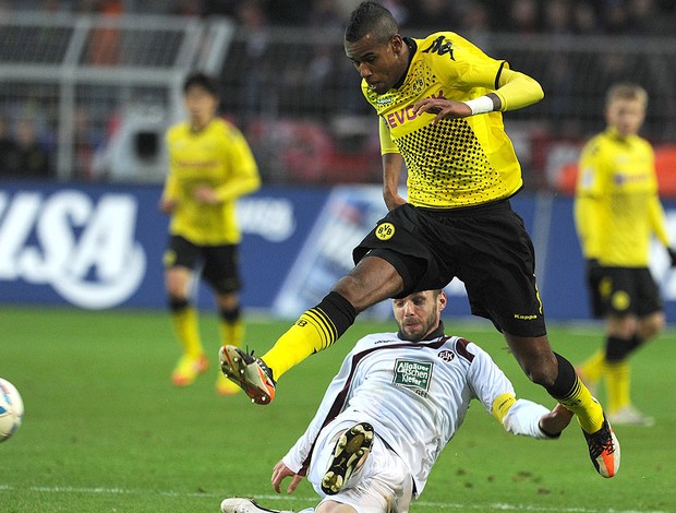 Felipe Santana, Borussia Dortmund x Kaiserslautern (Foto: AFP)