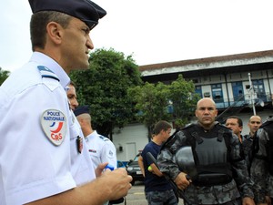 Polícia Francesa é especializada na atuação em protestos  (Foto: Thiago Lara/ Agência O Dia/ Estadão Conteúdo)