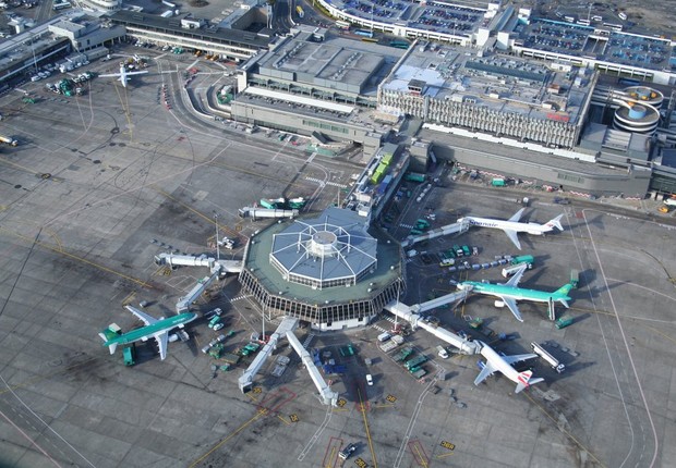 Efeito Irlanda' deve fazer preço da passagem aérea subir - Época Negócios