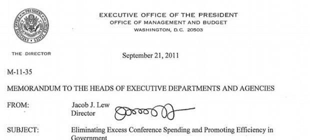 A "estranha" assinatura do Secretário do Tesouro norte-americano Jacob Lew, que virou piada até para o presidente Barack Obama (Foto: Reprodução Internet)