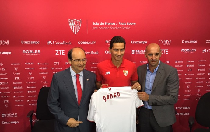 Paulo Henrique Ganso Sevilla apresentação (Foto: Reprodução/Twitter)