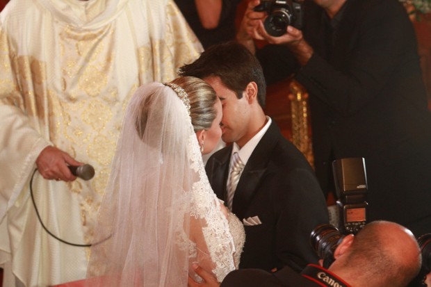 Ex-paquita Thalita Ribeiro se casa com Patrick de Oliveira (Foto: Clayton Militão/ Foto Rio News) Ex-paquita Thalita Ribeiro se casa com Patrick de Oliveira (Foto: Clayton Militão/ Foto Rio News)