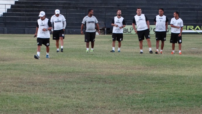 central treino (Foto: Lafaete Vaz / GloboEsporte.com)