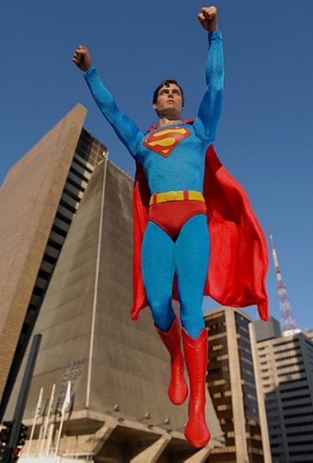 Super-Homem na Avenida Paulista (Foto: Divulgação/Katia Arantes)