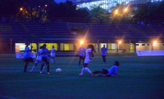 São José futebol feminino x Estudiantes (Foto: Tião Martins/PMSJC)
