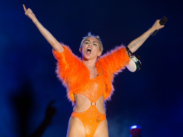 Miley Cyrus anima o público do Anhembi (Foto: Flavio Moraes/G1)