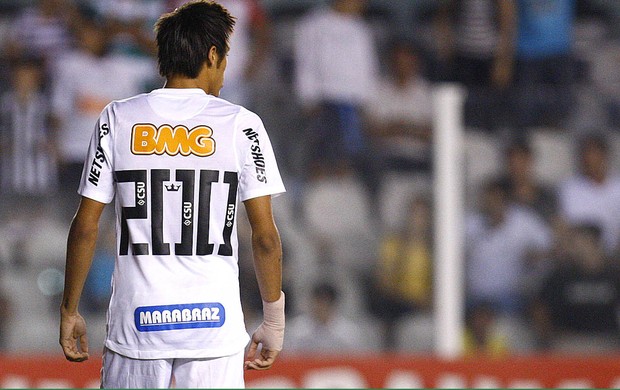 neymar santos camisa 200 (Foto: Ricardo Saibun / Site Oficial do Santos)