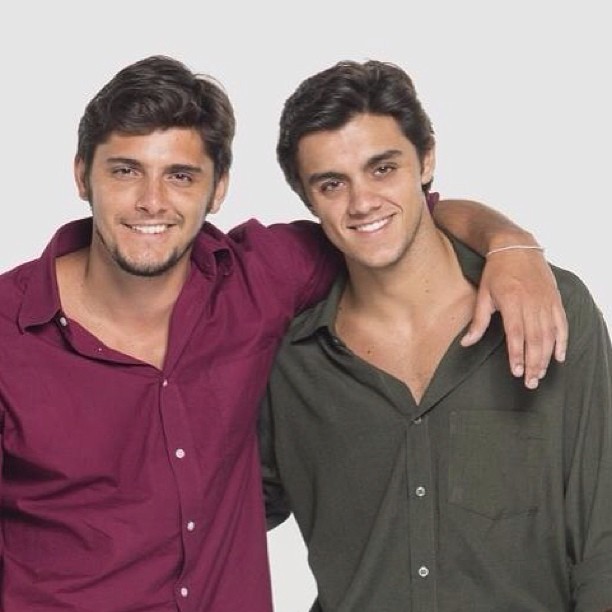 Bruno Gissoni e Felipe Simas (Foto: Reprodução/Instagram)