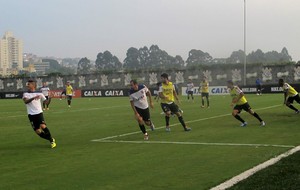 Mano relaciona 22 jogadores do Timão para enfrentar a Chapecoense