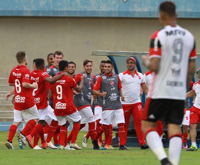 Wallyson gol Vila Nova x Flamengo (Foto: Futura Press)