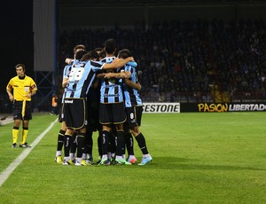 Jogadores do Grêmio comemoram gol de Zé ROberto contra o Huachipato (Foto: Lucas Uebel/Grêmio FBPA)