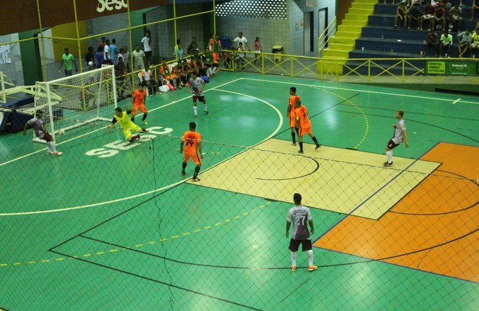 Portal da Cidade x Carneiro, Copa TV Grande Rio de Futsal (Foto: Magda Lomeu)