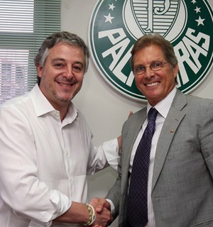 Paulo Nobre e Oswaldo de Oliveira (Foto: Cesar Greco/Ag Palmeiras/Divulgação)