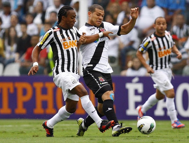 Arouca santos nilton vasco brasileirão (Foto: Ricardo Saibun / Agência Estado)