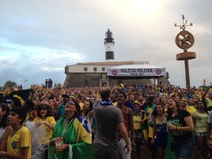 Fan Fest no Farol da Barra, em Salvador (Foto: Cássia Bandeira/G1)