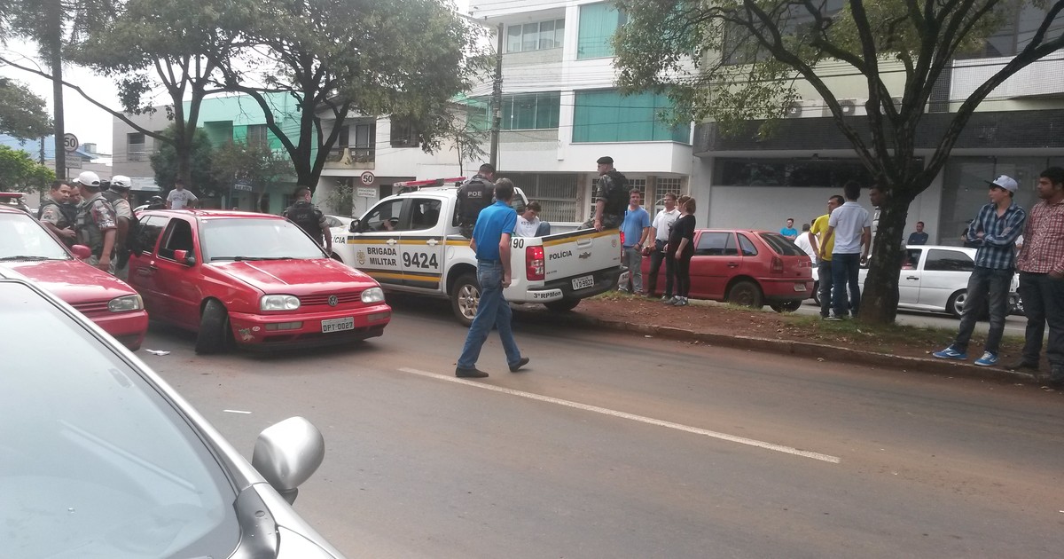 G1 Três Suspeitos De Assalto São Presos Após Perseguição Com Tiros No Rs Notícias Em Rio 9104