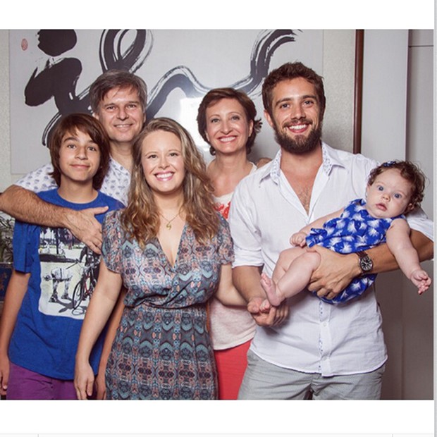 Mariana Bridi em família (Foto: Reprodução/Instagram)